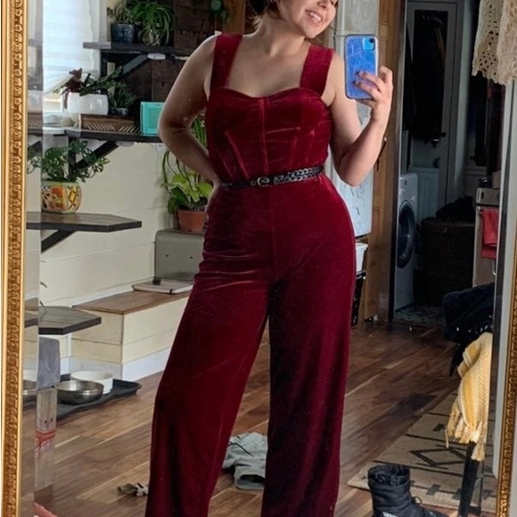 Cider retro velvet corset style jumper. 

Corset style bodice - Picture 4 of 4